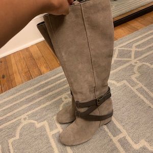 Tall fall boots